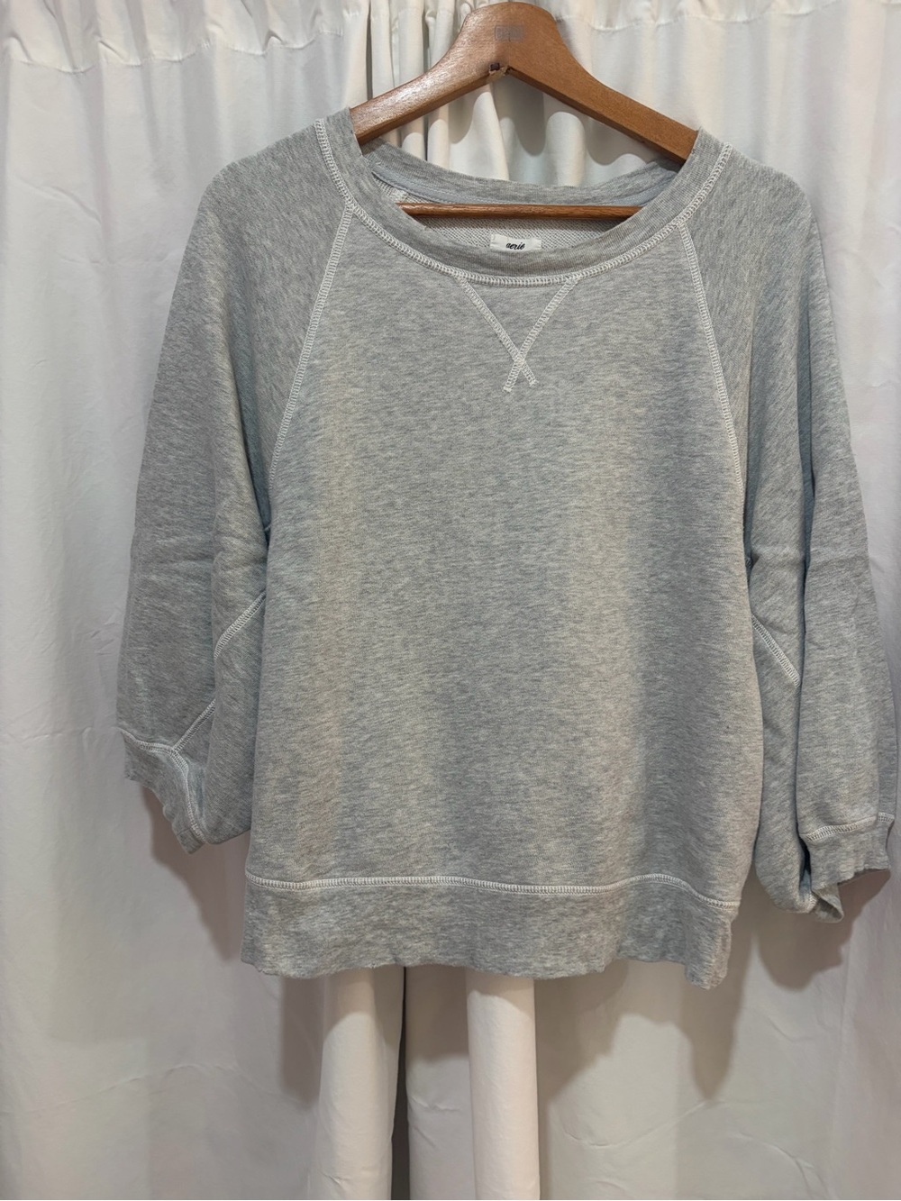 American Eagle top
